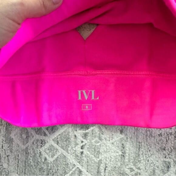 NWT IVL Collective Limited Edition Hot Pink Chi Chi Power Sports Bra Size 4 - Picture 7 of 8